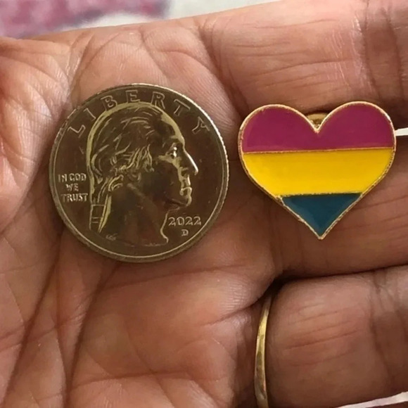 Pink Yellow Blue Pansexual Pride Lapel Pin Brooch - Picture 3 of 3